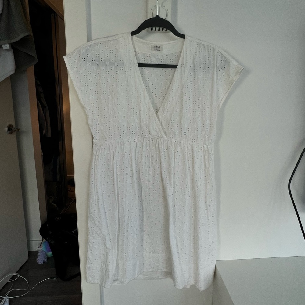 White XS aritzia summer dress